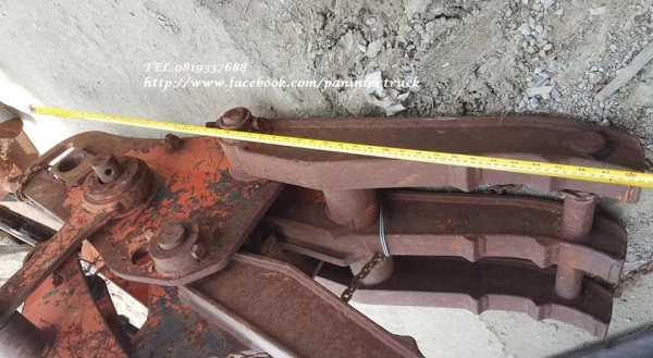 FROM JAPANตัวคีบปากหนีบไม้CLAMP สำหรับรถขุดไซค์40,45,50,55 /สวมบูทสลัก45มิล /สินค้าเก่านอก FROM JAPANตัวคีบปากหนีบไม้CLAMP สำหรับรถขุดไซค์40,45,50,55 /สวมบูทสลัก45มิล /สินค้าเก่านอก