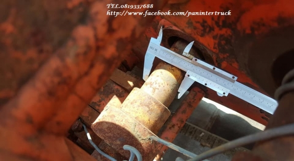 FROM JAPANตัวคีบปากหนีบไม้CLAMP สำหรับรถขุดไซค์40,45,50,55 /สวมบูทสลัก45มิล /สินค้าเก่านอก FROM JAPANตัวคีบปากหนีบไม้CLAMP สำหรับรถขุดไซค์40,45,50,55 /สวมบูทสลัก45มิล /สินค้าเก่านอก