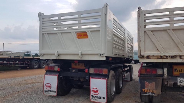 ลูกพ่วงดัมพ์สามมิตรแท้ สามเพลาแท้ ปี 58 ราคาขาย 650,000 บาท ลูกพ่วงดัมพ์สามมิตรแท้ สองเพลาปี 56 ราคาขาย 420,000 บาท