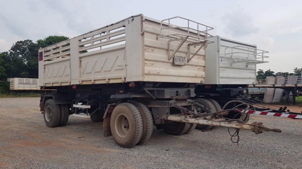 ลูกพ่วงดัมพ์สามมิตรแท้ สามเพลาแท้ ปี 58 ราคาขาย 650,000 บาท ลูกพ่วงดัมพ์สามมิตรแท้ สองเพลาปี 56 ราคาขาย 420,000 บาท