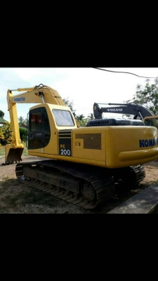 ขายรถแบคโฮ KOMATSU PC200-6 เอกสารเล่ม ระบบไฟเต็ม ซีเรียล 96000 กว่า ราคา 860000