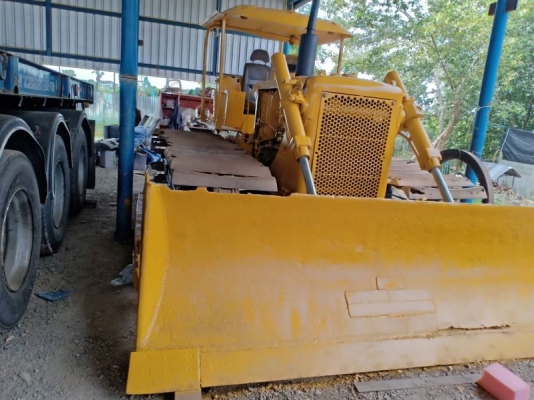 ขายค่ะ  แทรกเตอร์ CAT D5D สภาพสวยๆพร้อมใช้งาน