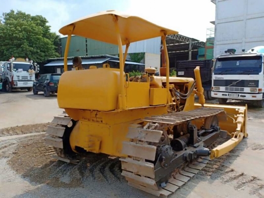 ขายค่ะ  แทรกเตอร์ CAT D4D