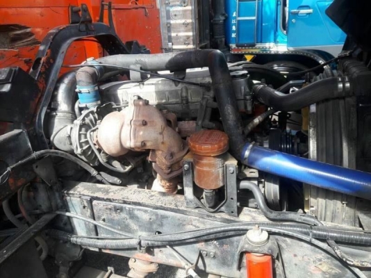 ขายค่ะ ISUZU คอกเกษตร แผงมิเนียม 240 แรง. ปี32 .