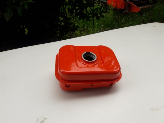 ขายถังน้ำมันเบนชิน ติดต่อ 062-2393195