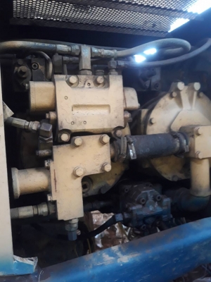 ขายรถแบคโฮ KOMATSU PC200-2