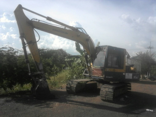 ขาย 328,000 โคมัสซุ 120-3 ขาย 328,000 โคมัสซุ 120-3