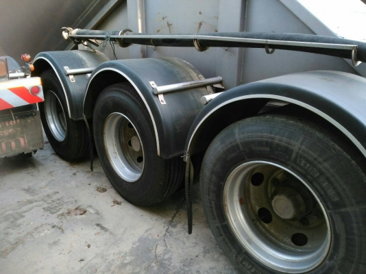 หางกล้วยหอม 3 เพลาปี 2558 อู่ชาญมิตร มี 7 หางราคา 700000