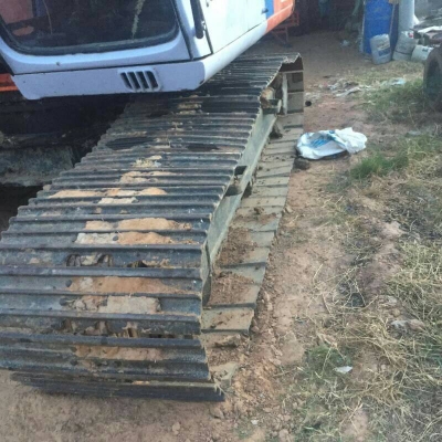 ขายรถแบคโฮ HITACHI EX200-2 ไม่มีเอกสาร ราคา 550000 ขายรถแบคโฮ HITACHI EX200-2 ไม่มีเอกสาร ราคา 550000