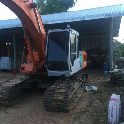 ขายรถแบคโฮ HITACHI EX200-2 ไม่มีเอกสาร ราคา 550000