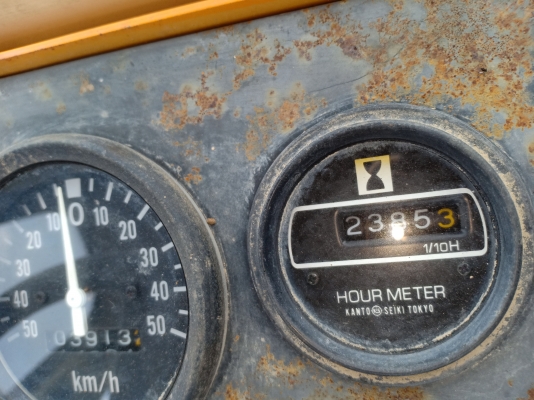 ขายจ้า..รถตัก KOMATSU 507  เก่านอกแท้  มาใหม่สภาพสวย  คล่องมากๆๆ  ลองระบบกันได้ทุกวัน  โทร 089-3818694  จ๊อย