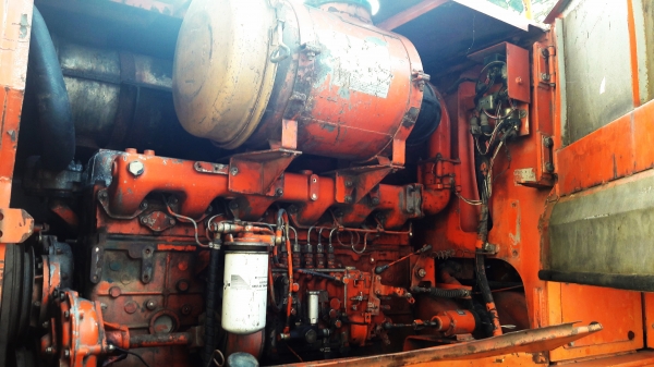 HITACHI LX200 240 hp (179 kw) เทียบเท่ากับ KOMATSU WA430-6 สภาพสวยพร้อมใช้ โทร 084-5424150