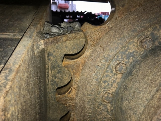 USED KOMATSU PC130-6 นำเข้าญี่ปุ่น