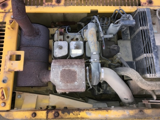 USED KOMATSU PC130-6 นำเข้าญี่ปุ่น