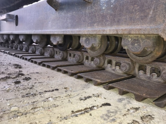 USED KOMATSU PC130-6 นำเข้าญี่ปุ่น