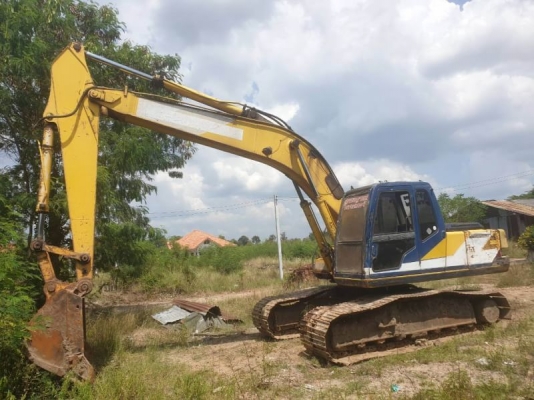 ขายรถแบคโค KOBELCO SK 200-3 เอกสารเล่มทะเบียน ราคา.450,000 โช้เปลี่ยนมาใหม่ เฟรมสวย ไฟฟ้าตัด จอ กล่อง อยู่ เอวมีขยับนิดหน่อย แผ่นขนาด 80 สวย รถใช้งานได้ ไล่ระบบอีกนิดหย่อย ขายตามสะภาพ ท่านลูกค้าท่านใดสนใจโทรหา 081-3531946 ต่อ.บางนา &amp; ID-LINE รถอยู่ บุ