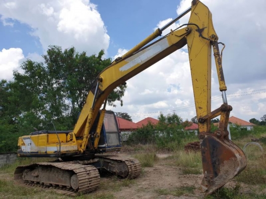 ขายรถแบคโค KOBELCO SK 200-3 เอกสารเล่มทะเบียน ราคา.450,000 โช้เปลี่ยนมาใหม่ เฟรมสวย ไฟฟ้าตัด จอ กล่อง อยู่ เอวมีขยับนิดหน่อย แผ่นขนาด 80 สวย รถใช้งานได้ ไล่ระบบอีกนิดหย่อย ขายตามสะภาพ ท่านลูกค้าท่านใดสนใจโทรหา 081-3531946 ต่อ.บางนา &amp; ID-LINE รถอยู่ บุ