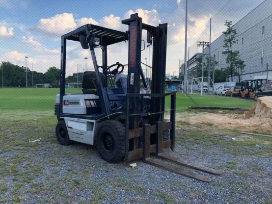 KOMATSU 1.5ตัน สวยแห้งเดิมจากญี่ปุ่น