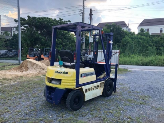 KOMATSU 1ตัน สวยเดิมจากญี่ปุ่น