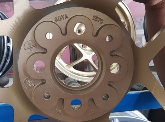 ล้อมือ2 Speed-5 ขอบ15 4รู100 กว้าง7 ET40  4 ล้อ