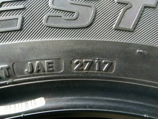 ขายยางใหม่ปี17 265/60R18 บริดจสโตน ชุดละ 14900 บาท ถูกสุดๆ พร้อมใส่ ถ่วง ฟรี ขายยางใหม่ปี17 265/60R18 บริดจสโตน ชุดละ 14900 บาท ถูกสุดๆ พร้อมใส่ ถ่วง ฟรี