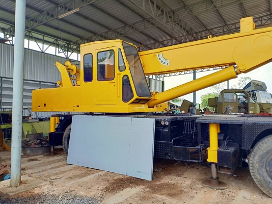 ขายรถเครน 25 ตัน ขายรถเครน 25 ตันทาดาโน่เอกสารพร้อมโอน