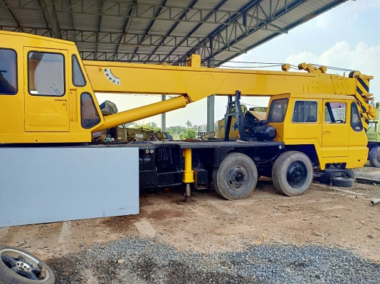 ขายรถเครน 25 ตัน ขายรถเครน 25 ตันทาดาโน่เอกสารพร้อมโอน