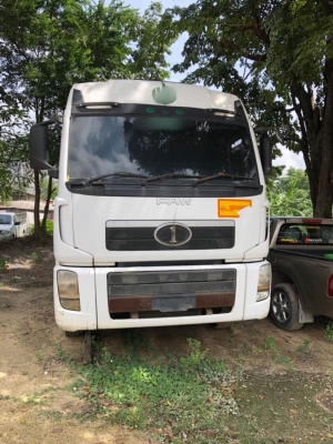 มาใหม่ 4 คัน หัวลาก 10 ล้อ คันละ 365,000 บาท  FAW 380 แรง ปี 2557 สภาพสวย 2 เพลา  8 เกียร์ฟูลเลอร์ (LOW-HIGH) NGV8 ถัง เครื่อง 380 แรง ดี. (มีปั้มไฮโดรลิกระบบดั้ม ) หัวสวยมีแอร์ คัสชีสวย เอกสารเล่มทะเบียน  รถอยู่  สระบ โทร 0610710295  สนใจ รายการสินค้า อื