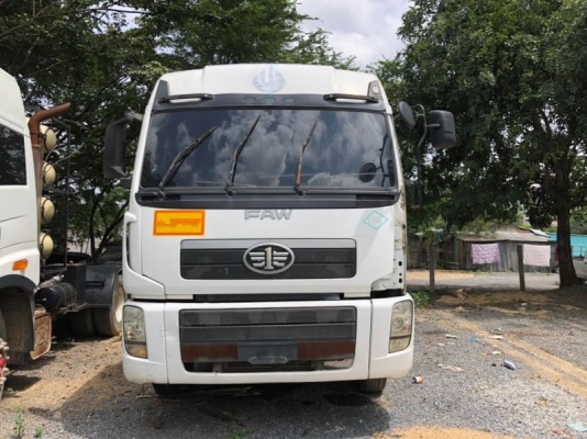 ขาย 365,000 หัวลาก 10 ล้อ FAW 380 แรง ปี 2557 สภาพสวย 2 เพลา 8 NGV 8 ถัง เกียร์ฟูลเลอร์ (LOW-HIGH) เ
