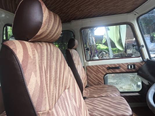 ขาย หัวสิบล้อ HINO sumo 227  สีใหม่ มีขาดีด กันชนหน้า อุปกรณ์ครบ ยกใส่ได้เลย