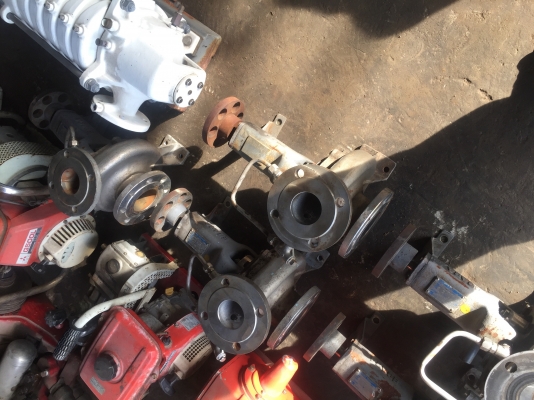 ขายปั้มน้ำสแตนเลส แรงดันสูง ยี่ห้อ EBARA เก่าญี่ปุ่น ขนาด 3X2.5 นิ้วสภาพสวยมากๆ