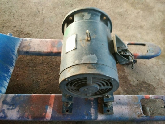 ขายมอเตอร์22แรง 3เฟส พร้อมใช้งาน