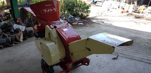 เครื่องสับกิ่งไม้ เดินหน้าถอยหลังได้  สอบถามได้ต่อรองได้ขายได้ขาย