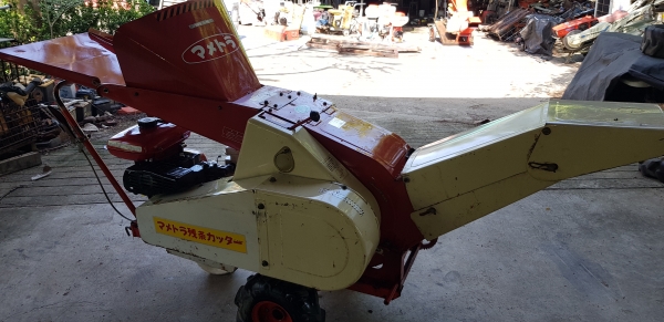 เครื่องสับกิ่งไม้ เดินหน้าถอยหลังได้  สอบถามได้ต่อรองได้ขายได้ขาย