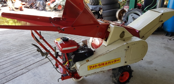 เครื่องสับกิ่งไม้ เดินหน้าถอยหลังได้  สอบถามได้ต่อรองได้ขายได้ขาย