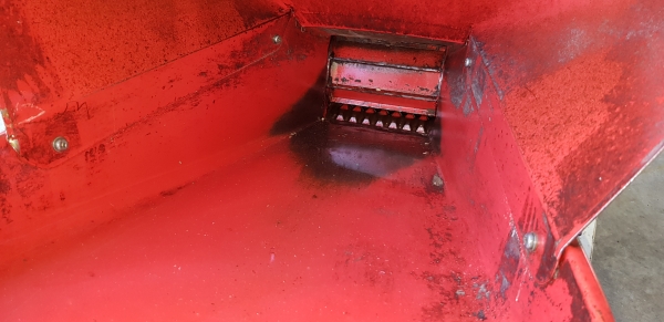 เครื่องสับกิ่งไม้ เดินหน้าถอยหลังได้  สอบถามได้ต่อรองได้ขายได้ขาย