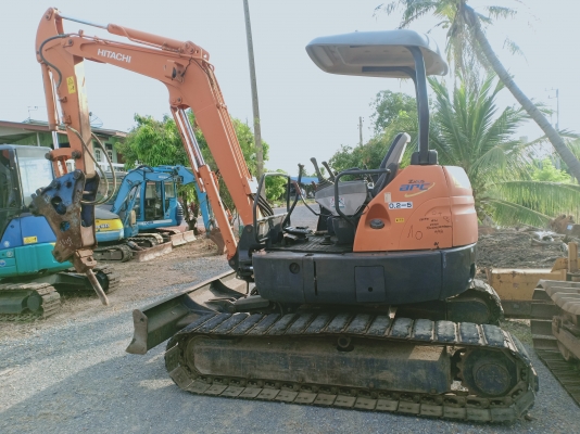 มาใหม่จ้า..HITACHI ZX40U  เก่านอกแท้  มีลายแย๊ก  เดิมๆๆ  ใช้งานมา 5,xxx  ชั่วโมง  พร้อมใช้  โทร 089-3818694  จ๊อย