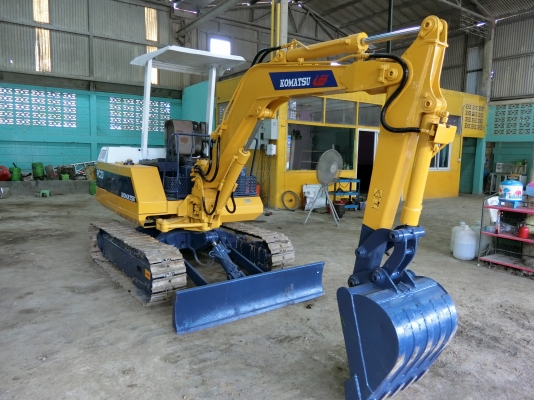 KOMATSU PC20-5 เครื่องปั้มดี เอวแน่น ช่วงล่างเต็ม ระบบไว  เอกสารอินวอยครบ #ยังไม่เคยใช้งานในไทย (รถกำลังเก็บงาน ทำสี เช็คเปลี่ยนถ่ายของเหลว เก็บงานหลวม) ชั่วโมงการทำงาน 2,9xx ชั่วโมง สนใจรีบจับจองเป็นเจ้าของได้เลยนะคับ ราคา240,000บาทต่อลองได้ หรือสนใจตามส