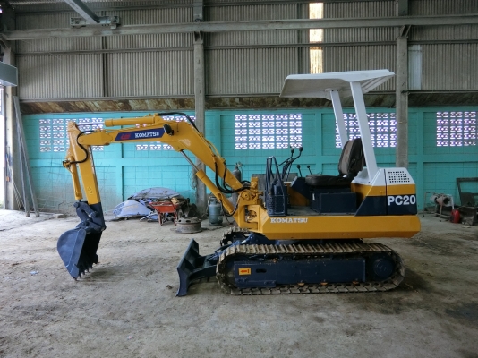 KOMATSU PC20-5 เครื่องปั้มดี เอวแน่น ช่วงล่างเต็ม ระบบไว  เอกสารอินวอยครบ #ยังไม่เคยใช้งานในไทย (รถกำลังเก็บงาน ทำสี เช็คเปลี่ยนถ่ายของเหลว เก็บงานหลวม) ชั่วโมงการทำงาน 2,9xx ชั่วโมง สนใจรีบจับจองเป็นเจ้าของได้เลยนะคับ ราคา240,000บาทต่อลองได้ หรือสนใจตามส