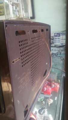 ขาย วิทยุหลอด เยอรมัน ขนาดใหญ่ สเตอริโอ ใช้งานได้หมด มี fm ขาย วิทยุหลอด เยอรมัน ขนาดใหญ่ สเตอริโอ ใช้งานได้หมด มี fm