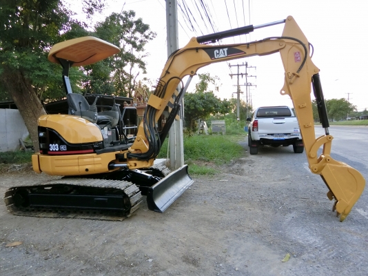 ยี่ห้อรถขุด CAT 303CR ขนาดPC-30 <มีVDOชม>รถเก่านอกแท้แขนยาวพิเศษมีลายแย๊ก☎️ติดต่อ 085-5632278 <ราคาต่อรองได้>