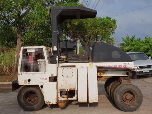 ขายด่วน215,000บาท.รถบด.DYNAPACไดนาแทค9ล้อขนาด9.5ตันหน้ายางหลังยางระบบทำงานดีเป็นรถนอกเพื่งนำเข้ามายังไม่เคยใช้งานในไทยเลยเครื่องดีเซล4สูบมีระบบปล่อยน้ำปล่อยน้ำมันเอกสารอินวอย มีบรีการส่ง รถอยุที่อยุธยา-วังน้อยครับ  โทร085-1904773-087-6694752ดูที่วิดีโอIDล