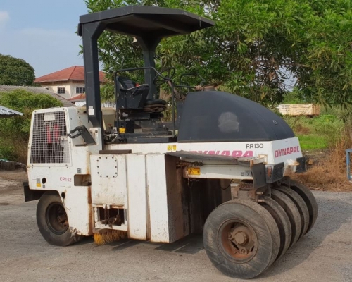 ขายด่วน215,000บาท.รถบด.DYNAPACไดนาแทค9ล้อขนาด9.5ตันหน้ายางหลังยางระบบทำงานดีเป็นรถนอกเพื่งนำเข้ามายังไม่เคยใช้งานในไทยเลยเครื่องดีเซล4สูบมีระบบปล่อยน้ำปล่อยน้ำมันเอกสารอินวอย มีบรีการส่ง รถอยุที่อยุธยา-วังน้อยครับ  โทร085-1904773-087-6694752ดูที่วิดีโอIDล