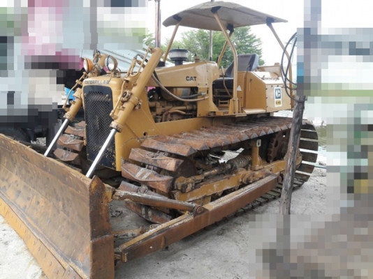 ขายแทคเตอร์ CAT D4E สภาพพร้อมใช้งาน เครื่องเดิม ช่วงล่างเต็ม