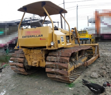 ขายแทคเตอร์ CAT D4E สภาพพร้อมใช้งาน เครื่องเดิม ช่วงล่างเต็ม