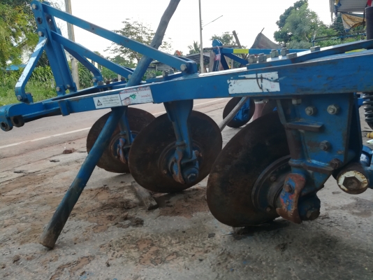 ขายผานสามซีเอ็มทีสภาพสวย ขายผานสามซีเอ็มทีสภาพสวย