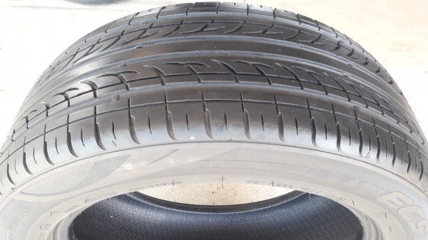 ยาง215/55/17 ปี15 KUMHO ECSTA SEVEN 4 เส้น ยาง215/55/17 ปี15 KUMHO ECSTA SEVEN 4 เส้น