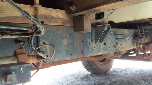 ขายIsuzu หกล้อหัวยาวเดิมๆ คัชซีสวยมากเครื่องแน่น แรงเบลคลมดันพร้อมใช้งาน