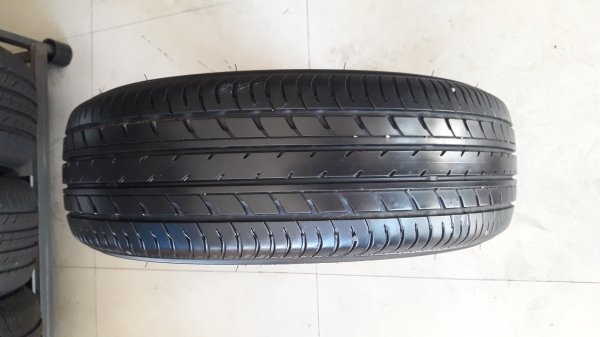 ยาง185/60/15 ปี17 YOKOHAMA dB decibel E70 4 เส้น ยาง185/60/15 ปี17 YOKOHAMA dB decibel E70 4 เส้น