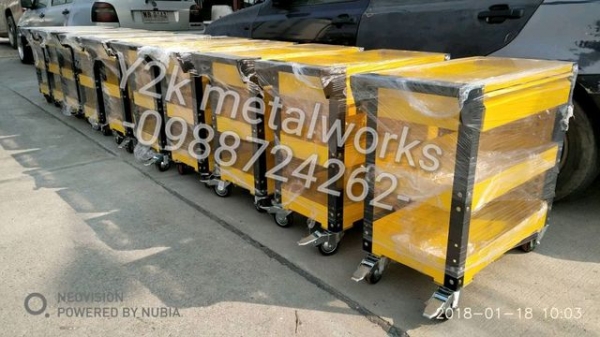 รถเข็นมีลิ้นชักและแผงแขวนอุปกรณ์ยี่ห้อ Y2k สินค้าผลิตไทยคุณภาพพรีเมี่ยม